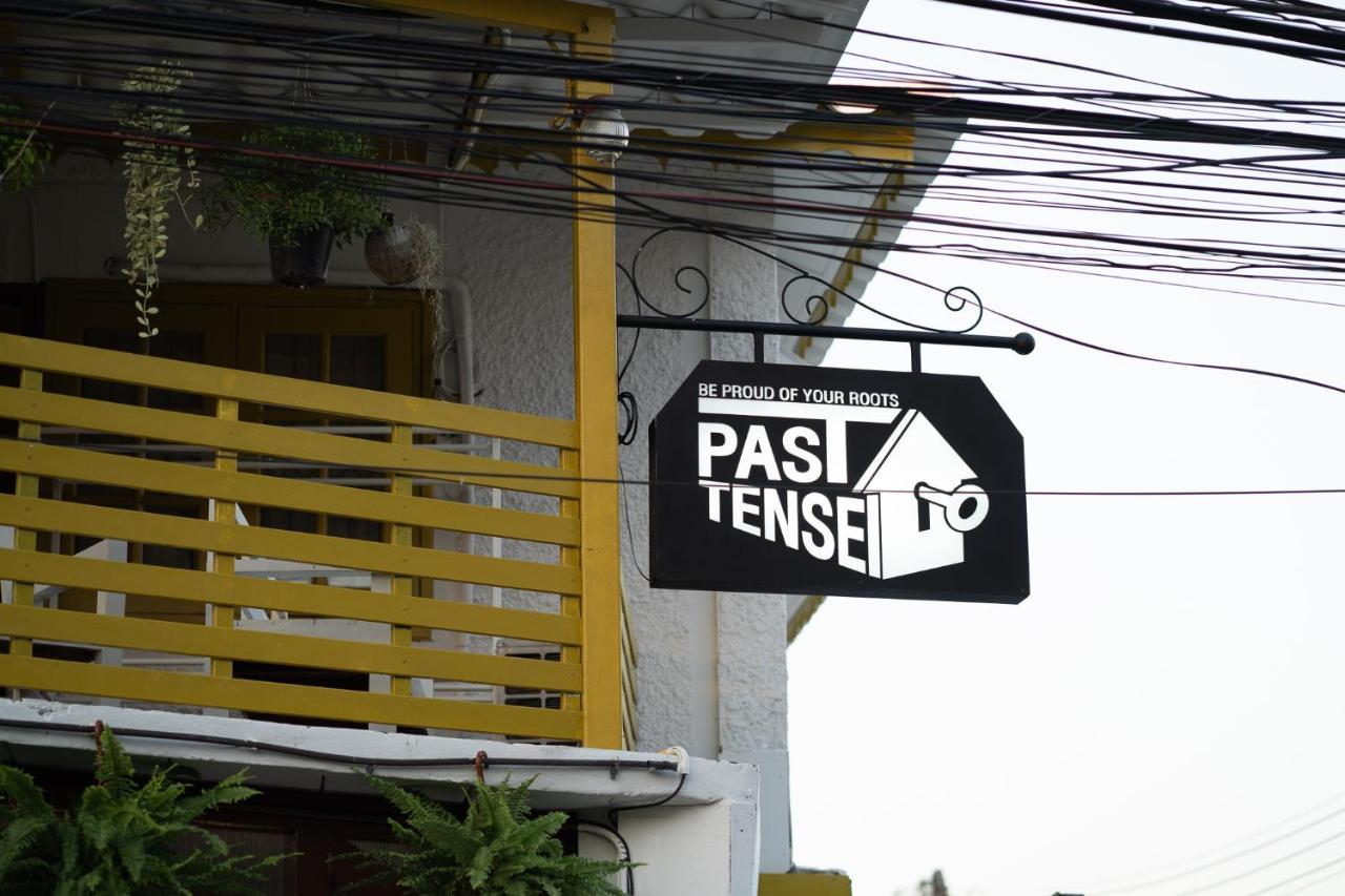 Past Tense Hostel Chiang Mai Buitenkant foto